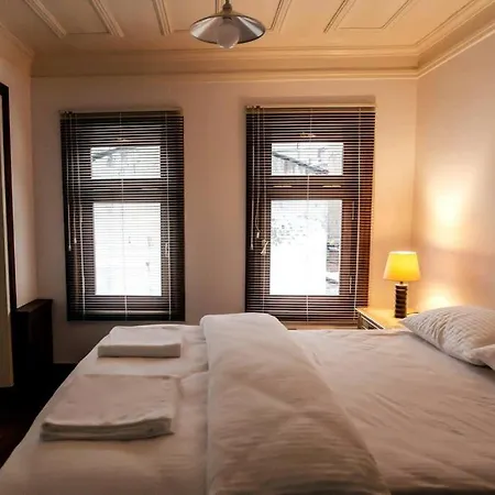 Historical Greco-ottoman Pavilion Near Tram In Fatih Apartment Istanbul