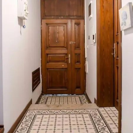 Apartment Historical Greco-ottoman Pavilion Near Tram In Fatih *