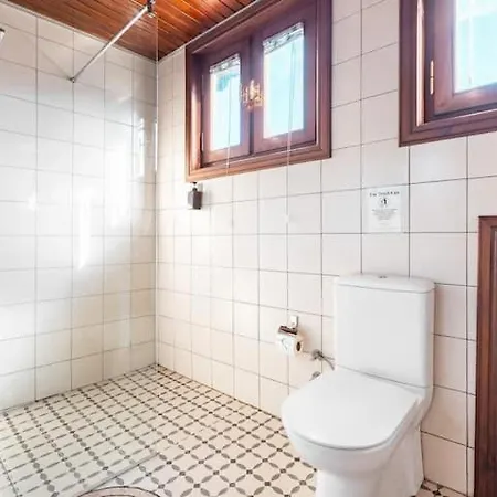 Historical Greco-ottoman Pavilion Near Tram In Fatih Appartement