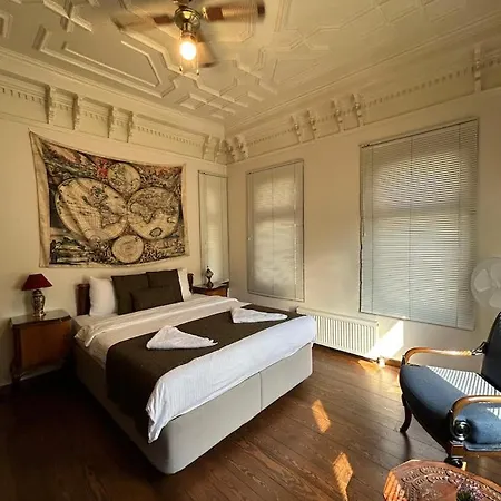 Appartement Historical Greco-ottoman Pavilion Near Tram In Fatih Istanboel